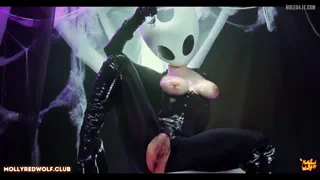 Hornet [Hollow Knight. Silksong] (Mollyredwolf)