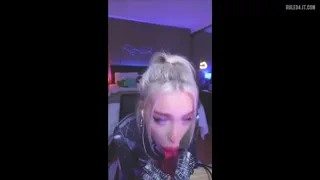 Peter Parker would love this [u/Homeybabes] nsfw